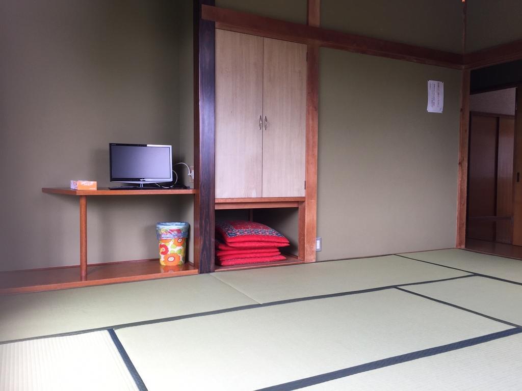 Resort Inn Fushimi Mt Fuji Фудзикавагутико Экстерьер фото