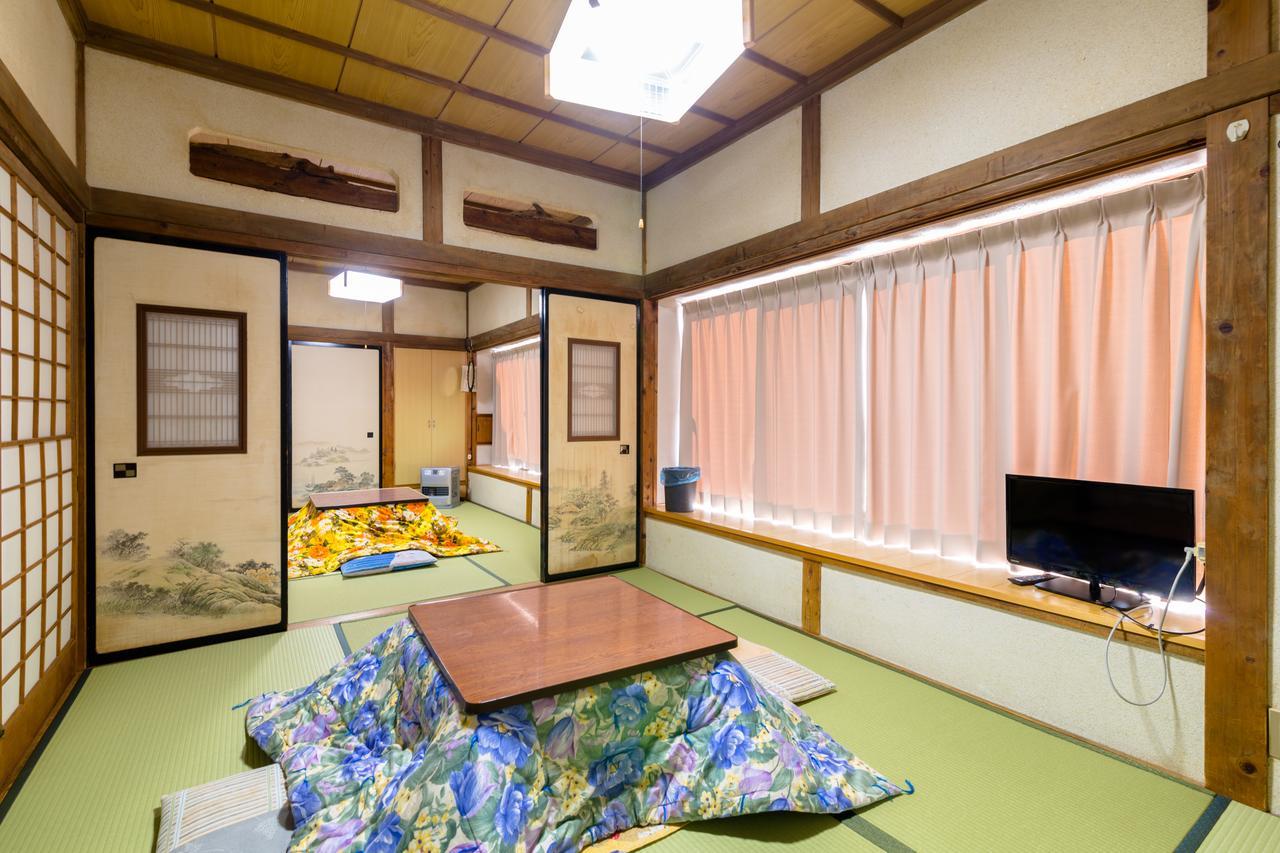 Resort Inn Fushimi Mt Fuji Фудзикавагутико Экстерьер фото