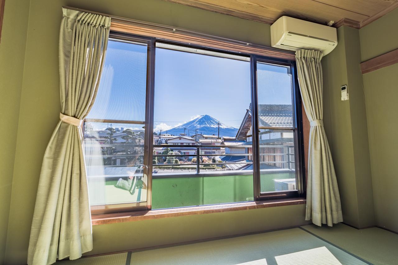 Resort Inn Fushimi Mt Fuji Фудзикавагутико Экстерьер фото