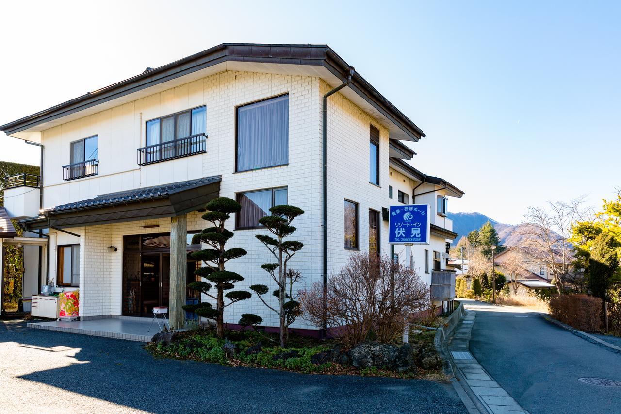 Resort Inn Fushimi Mt Fuji Фудзикавагутико Экстерьер фото